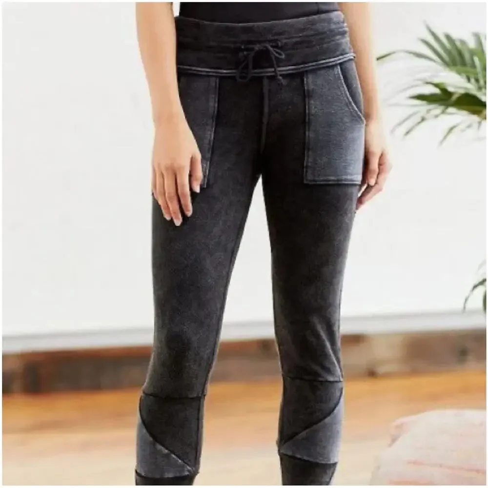 FP FREE PEOPLE MOVEMENT Acid Washed Black Grey Kyoto Leggings Sweats Pants S